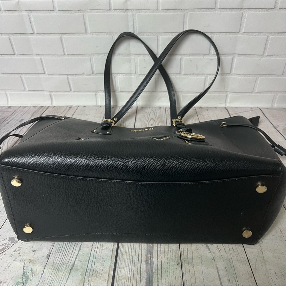 Michael Kors Limited Edition Voyager Love Tote Bag Black Stud Large Purse NWT - Picture 14 of 16